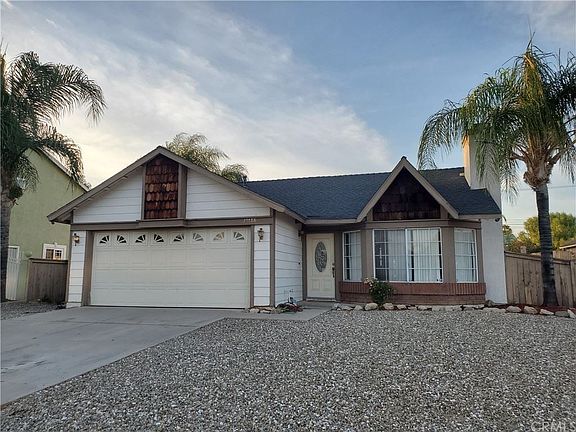 3rd image of 25788 Cayenne Ct