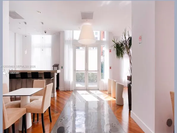 234 NE 3rd St APT 1506, Miami, FL 33132