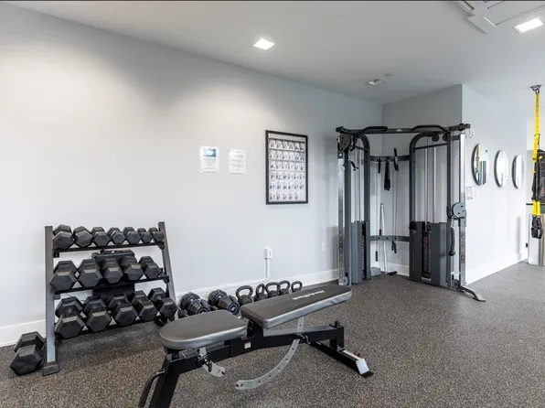 6025 Blvd East image 12 of 20