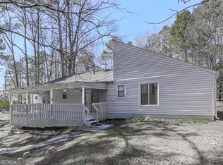 5506 Vaughn Rd, Woodstock, GA 30188