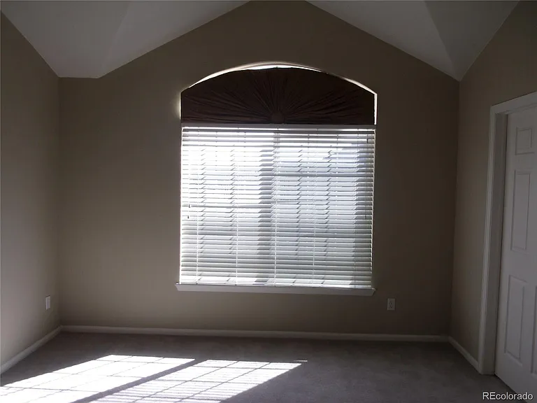8338 Stonybridge Cir — Photo 27