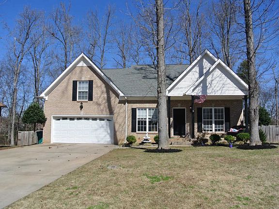 2nd image of 2903 Prince Dr