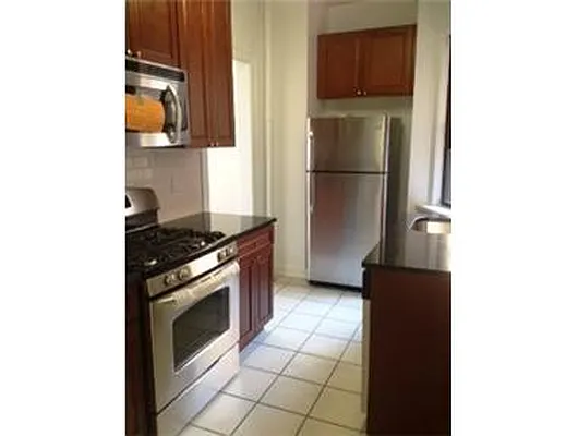 Rented by Douglas Elliman | media 21