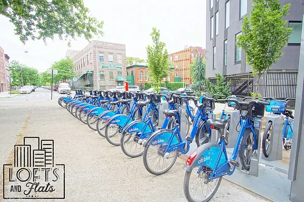 Rented by Lofts and Flats LLC | media 31