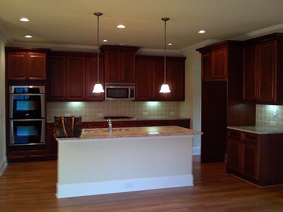 Large Kitchen, Stainless Steel Appliances and Granite Counters