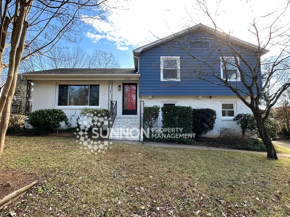 5838 Cherrycrest Ln, Charlotte, NC 28217