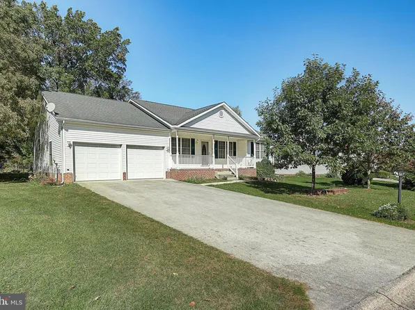 9 Victor Dr, Biglerville, PA 17307