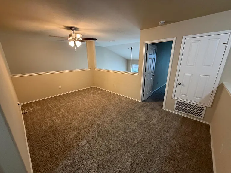 1139 Landon Ln — Photo 44