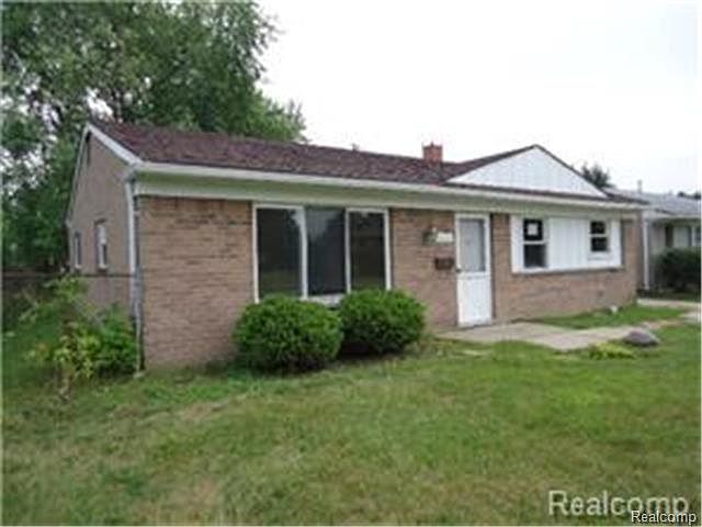 1st image of 8420 Flamingo St