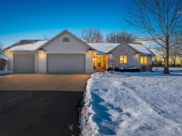 1604 Nelson Ct, Neenah, WI 54956