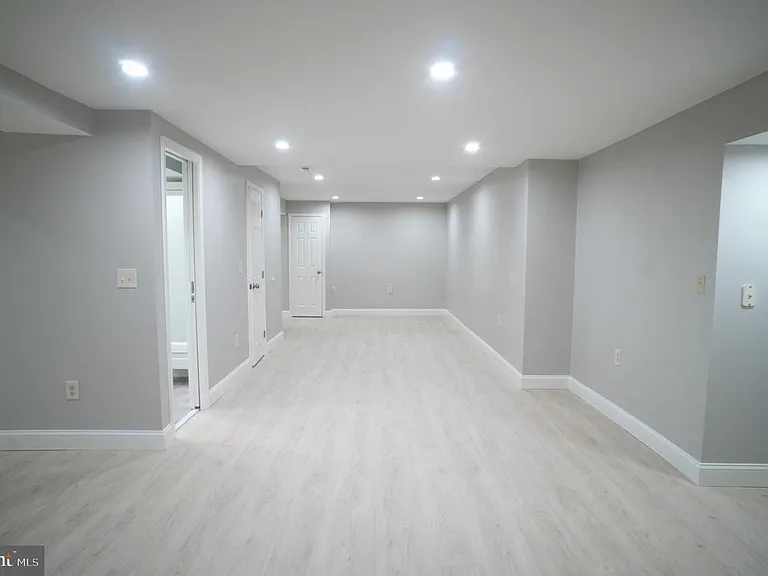 10322 Dunn Meadow Rd — Photo 38