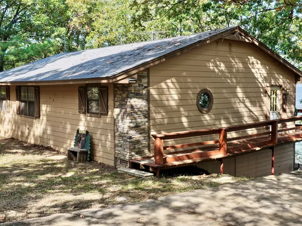 1526 Robin Hood Rd, Eufaula, OK 74432