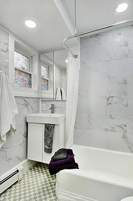 Sold by City Connections Realty | media 25