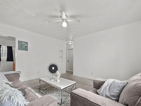 5th image of 2212 Roosevelt Street