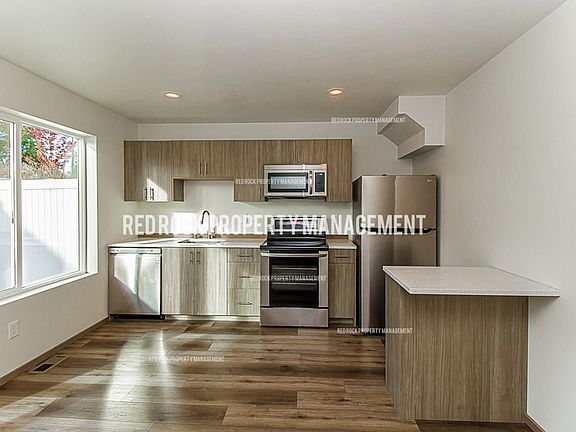 3rd image of 11914 E 2nd Ln