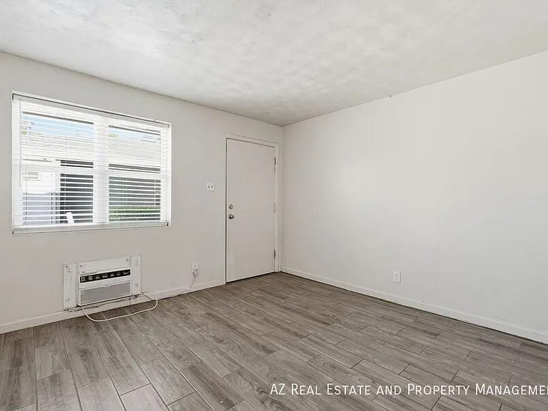 829 N 4th Ave #12 — Photo 10