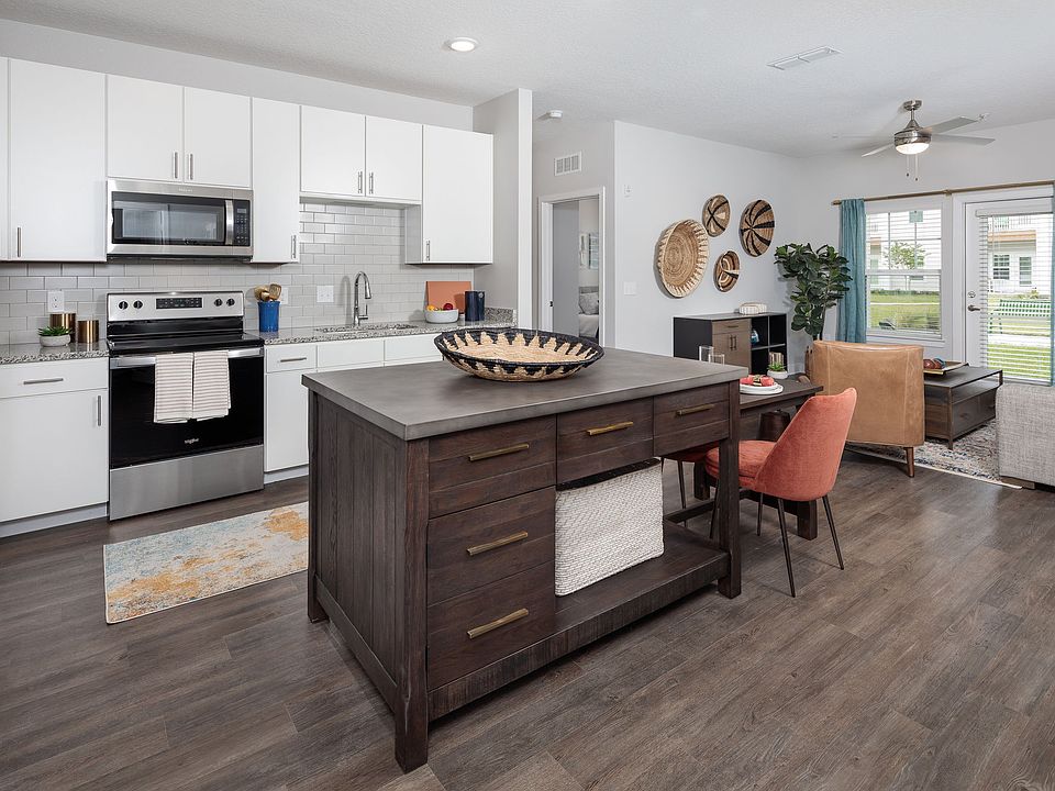 1st image of 9849 Crosshill Blvd #220
