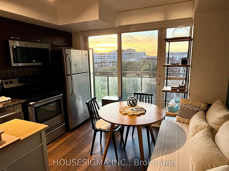 38 Joe Shuster Way #508 — Photo 4