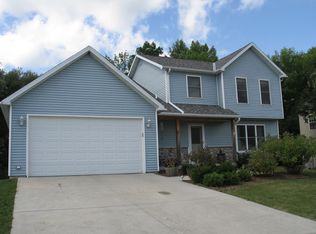 901 Star Rd, Jefferson, WI 53549