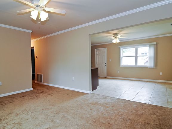 5th image of 4211 Arlington Dr