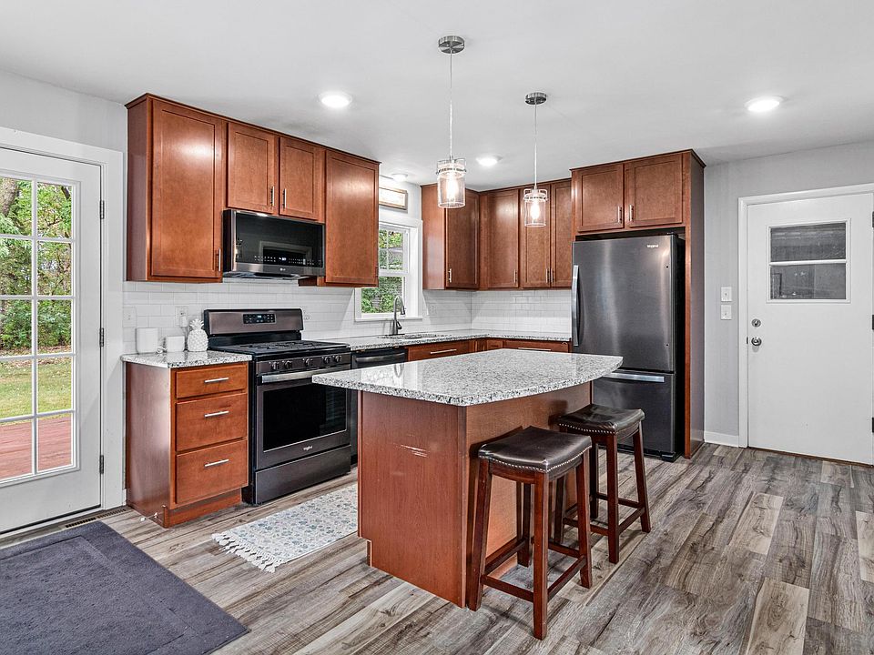 1st image of 2439 53rd St E