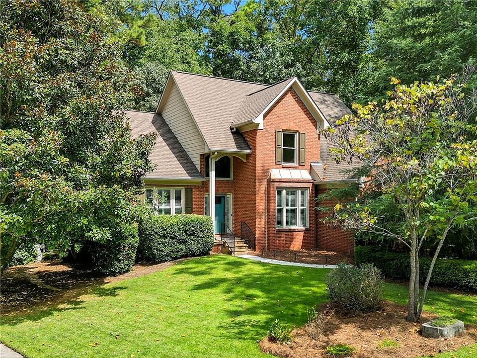 1st image of 1161 Grand Oaks Gln