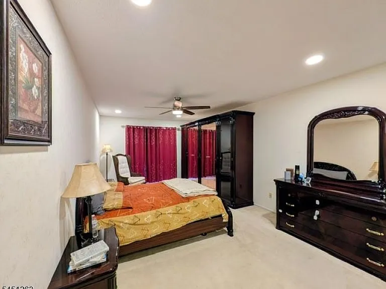 50 Kingsberry Dr — Photo 12
