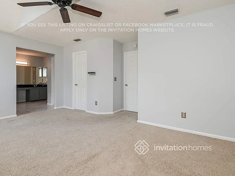 4873 Victoria Chase Ct — Photo 12