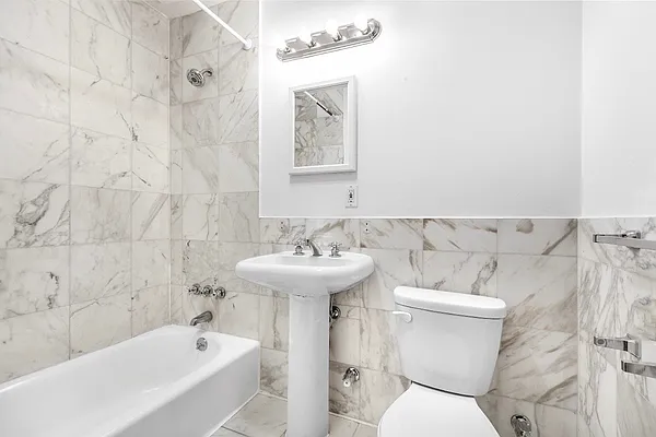 Rented by Maz Group NY | media 1