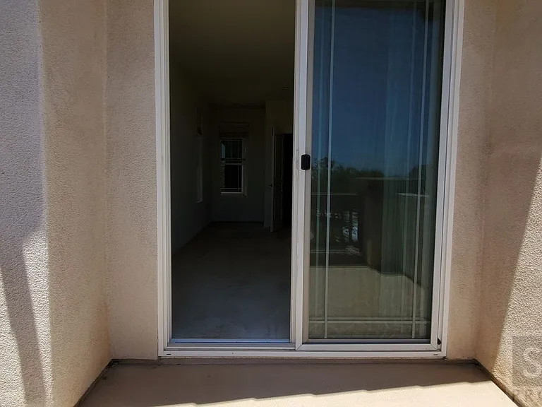 1715 Bilbao Dr — Photo 37