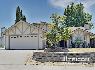 324 Kendrick Ln, Vacaville, CA