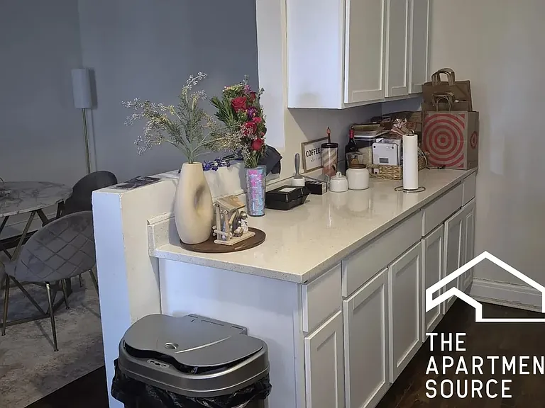 947 Judson Ave #1 — Photo 3