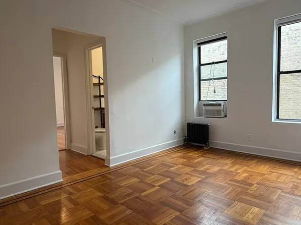 28-41 34th Street image 1 of 5