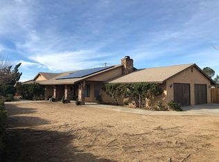 18940 Red Feather Rd, Apple Valley, CA 92307