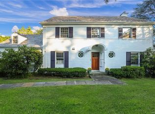 75 Griffen Ave, Scarsdale, NY 10583