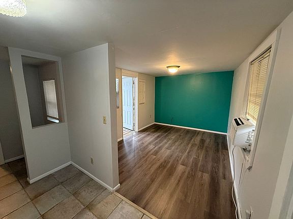 3rd image of 1233 Virginia Dr