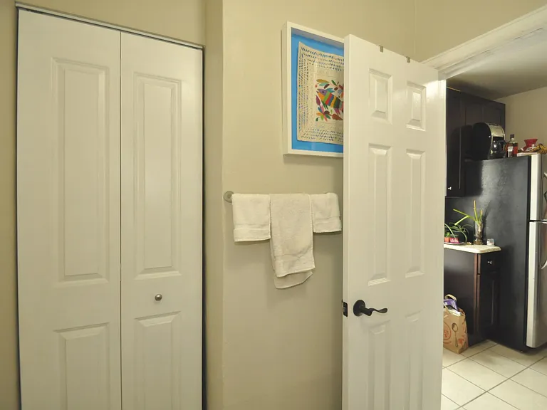 1863 N Clarkson St #4 — Photo 14