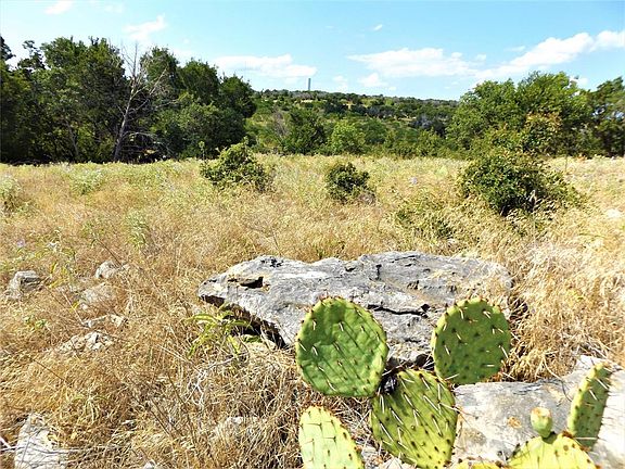 2nd image of 1121 Brackeen Dr Lot 9