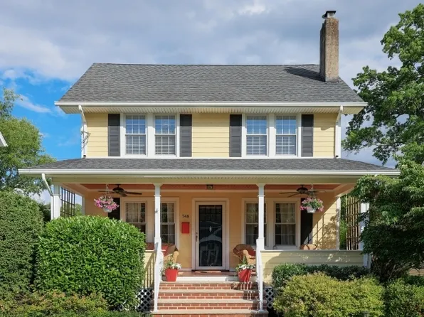 748 Fairacres Ave, Westfield Town, NJ 07090