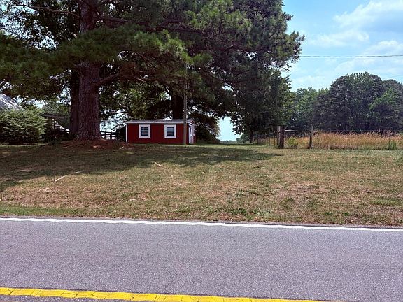 2nd image of 1 Cornwallis Rd Lot 1