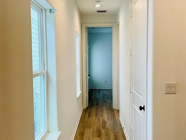 3255 Real St #B — Photo 19