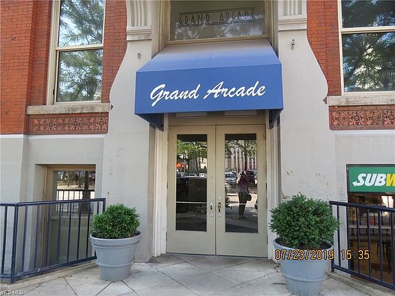 2nd image of 408 W Saint Clair Ave APT 510
