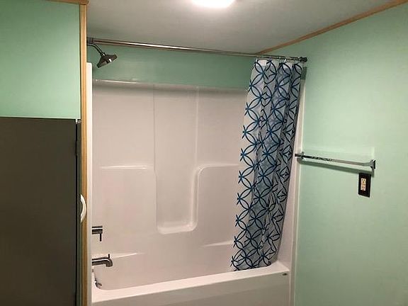 Main Bathroom - new shower