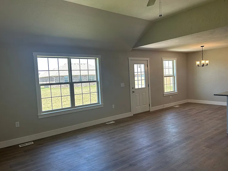3861 W Freeman St — Photo 11