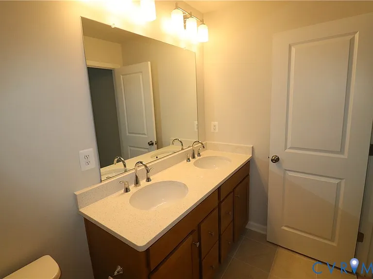419 Burden Dr — Photo 45