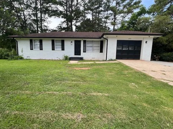 6935 Fielder Rd, Rex, GA 30273