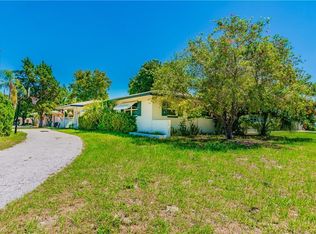 7901 115th St, Seminole, FL 33772