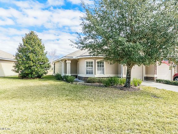 2nd image of 313 Wooded Crossing Cir