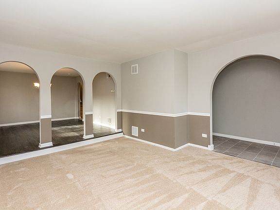 3rd image of 16008 90th Ave