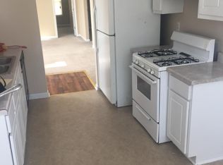 102 Park Pl, Barnesville, GA 30204